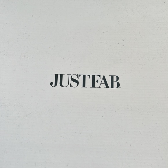 Cute lace up lug bootie - Picture 6 of 10